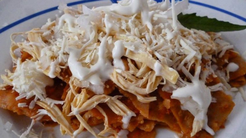 Receta Chilaquiles con Pollo, Queso y Crema - LOCOS X LA PARRILLA