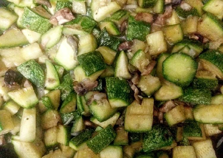 Receta Salteado de Zucchinis y Champiñones - LOCOS X LA PARRILLA